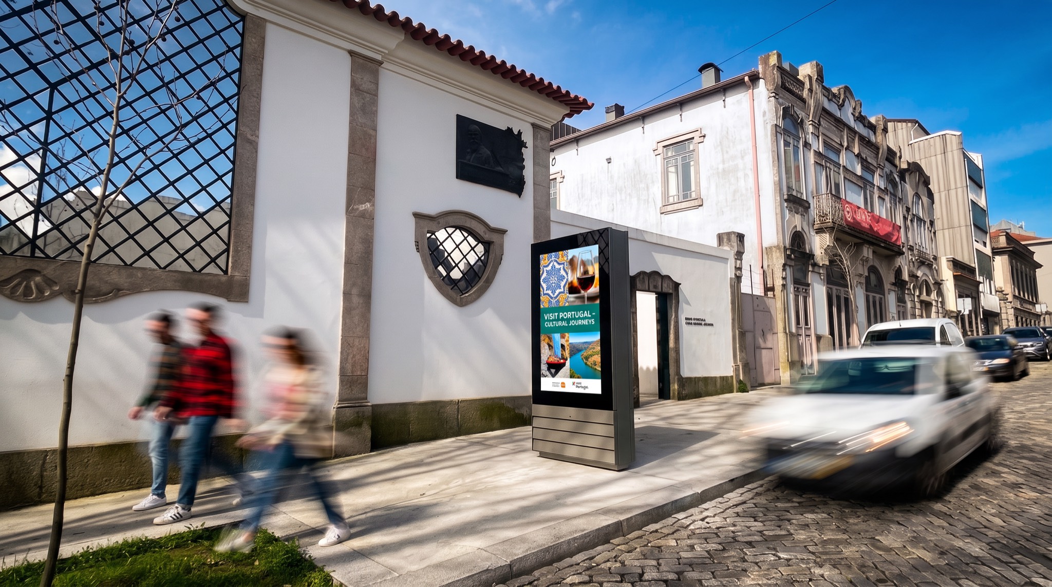 Moobo outdoor DOOH display on a street in Portugal